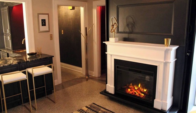 The Speakeasy Condo in the historic Wilma Theater