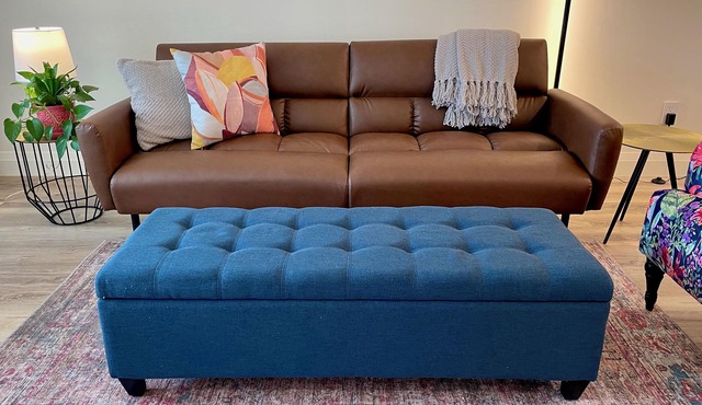 The Split - A Chic and Comfortable Pad to Work or Play - Family and Pet Friendly
