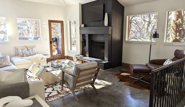 The Springs - Steps from Warm Springs Base