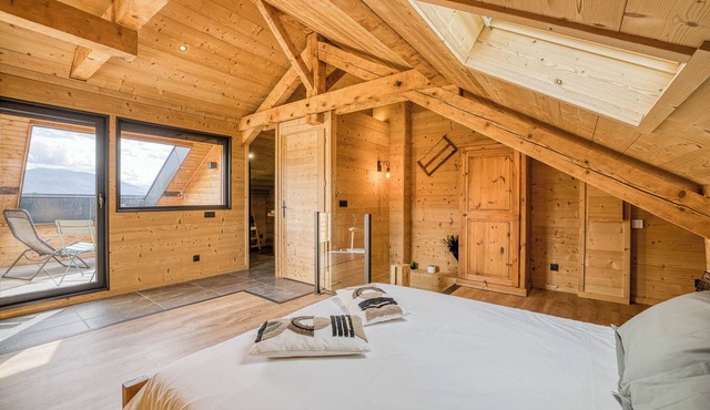 The squirrel, at the carpenter of yesteryear