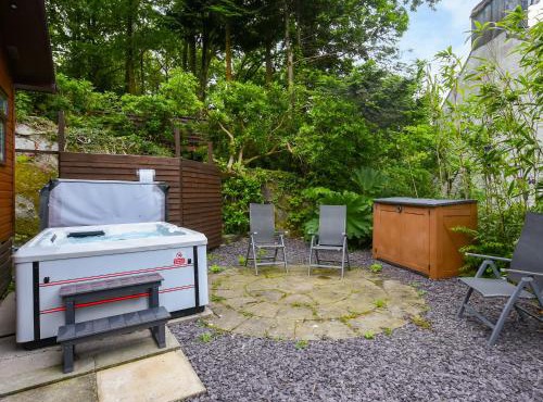 The Squirrels Drey C32 - Uk45927