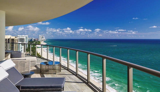 The St. Regis Bal Harbour Resort