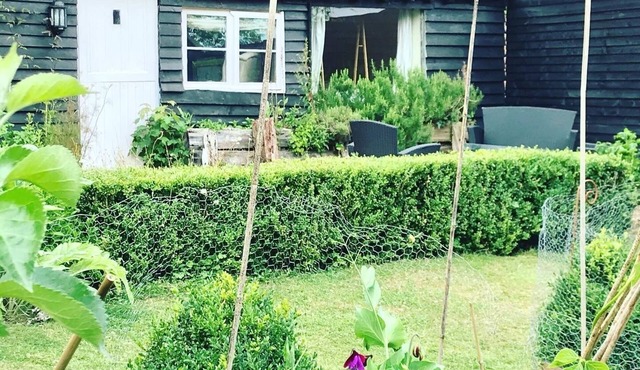 The Stable Cottage, perfect for garden lovers.