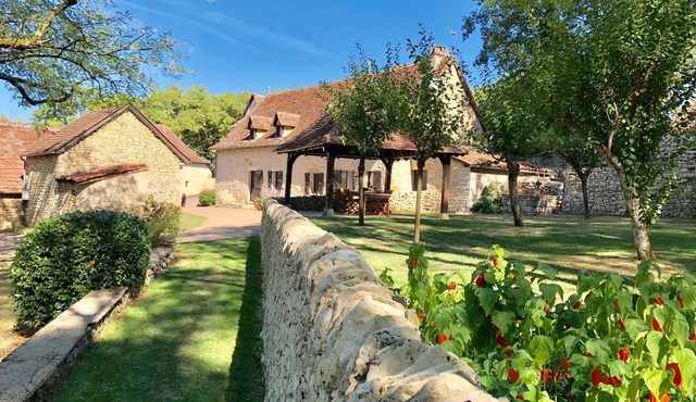 The Stables, a beautifully converted house of 202 sqm within 2 acres.