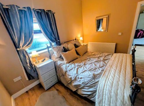 The Stables Cottage with Hot Tub - NO PETS