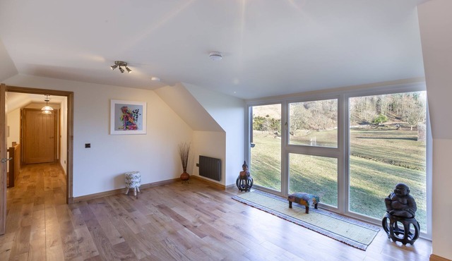 The Stables - near St Andrews Sleeps 10