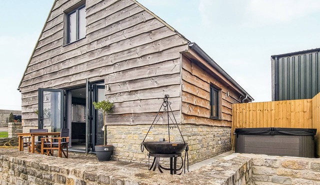 The Stables - UK38514