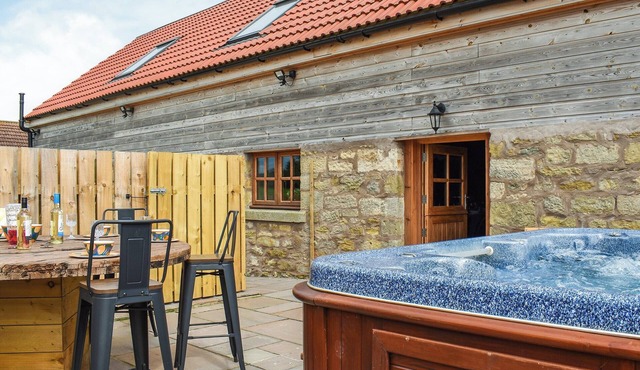 The Stables - UK45090