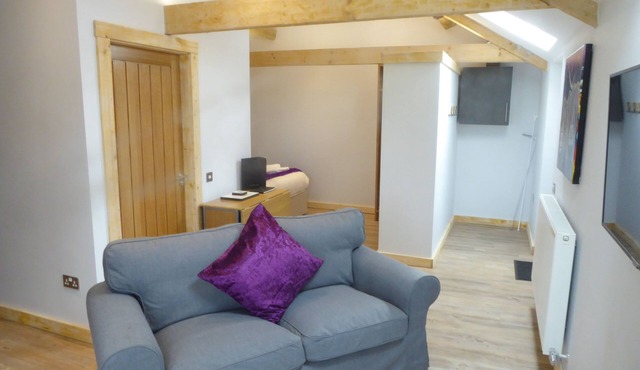 The Stables Upper Cottage 7 (Auchendennan) - sleeps 2 guests in 0 bedrooms