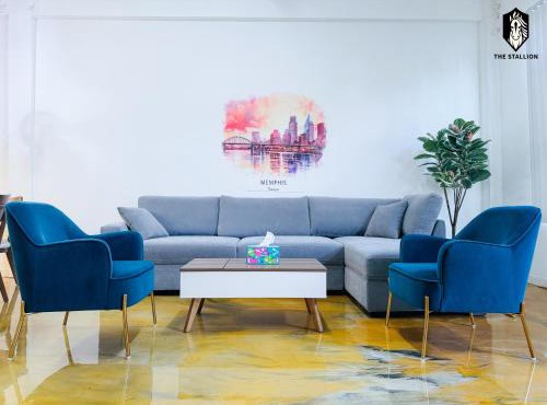 The Stallion #101 - 1BD Modern Loft with Private Patio - Walk to various attractions