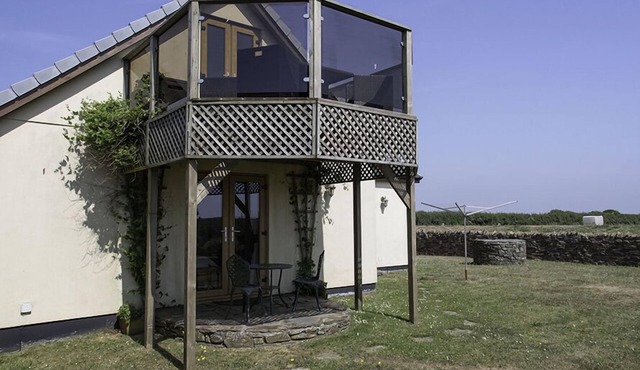 THE STATION, family friendly, with a garden in Bolberry