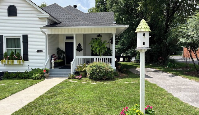 The Station House-DOWNTOWN LEBANON-Wedding Rooms