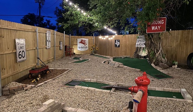 The Station - with Private Mini Golf!