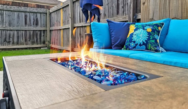 The Stay at Steuben, Fire Pit, Brand new furniture