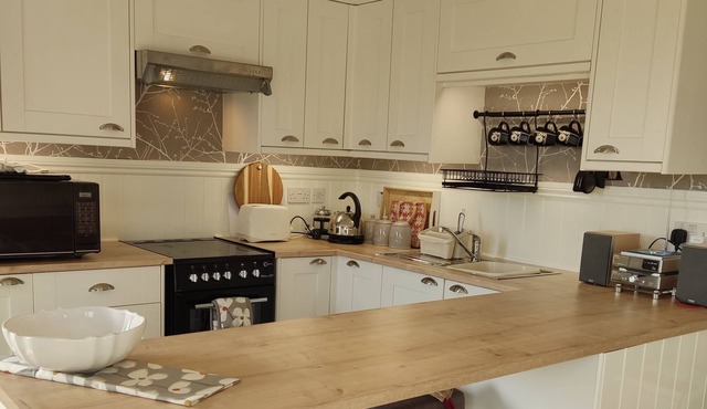 The Stockman's Cabin - A quiet rural retreat - Bring your own horses on holiday!