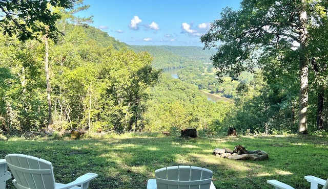 The Stone Cottage! Private with incredible views of the River and Mountains.