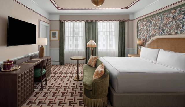The Stoneleigh, Autograph Collection