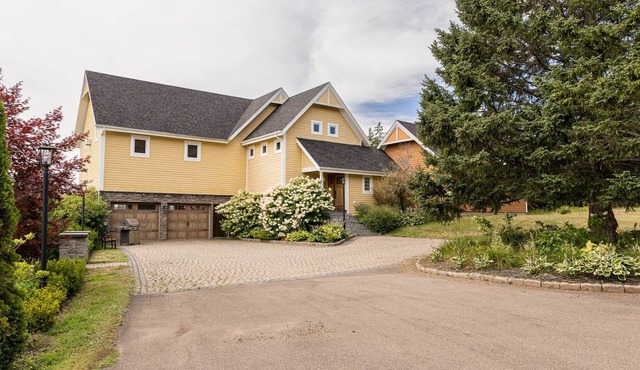 The Stratford Estate