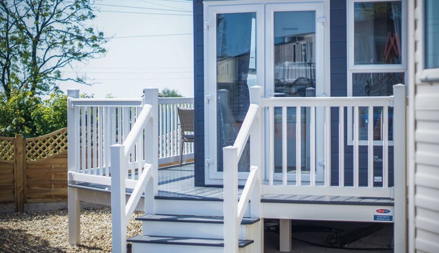 The Studio - 1 Bedroom Cabin - Amroth