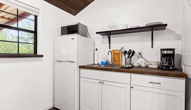 The Studio Cabin - A modern and sleek cabin hideaway