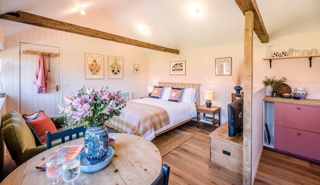 The Studio, Ivy Lodge Barn, Hoo