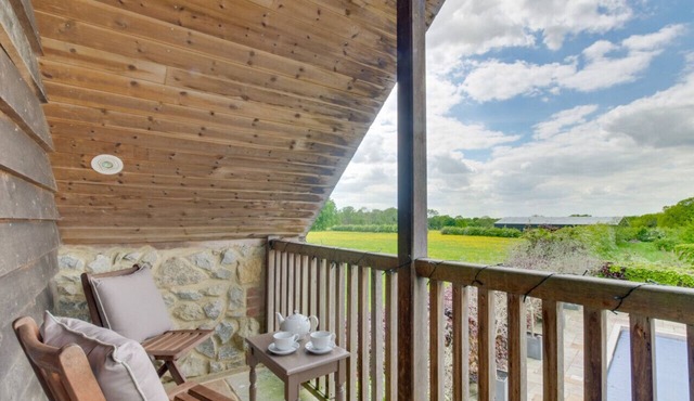 The Studio - One Bedroom Apartment, Sleeps 2