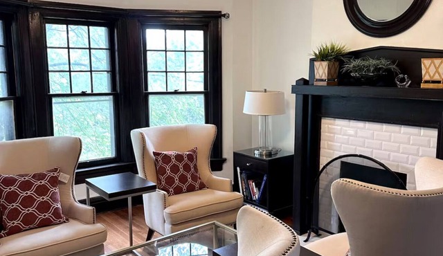 The Stunning 2BR New York Flat