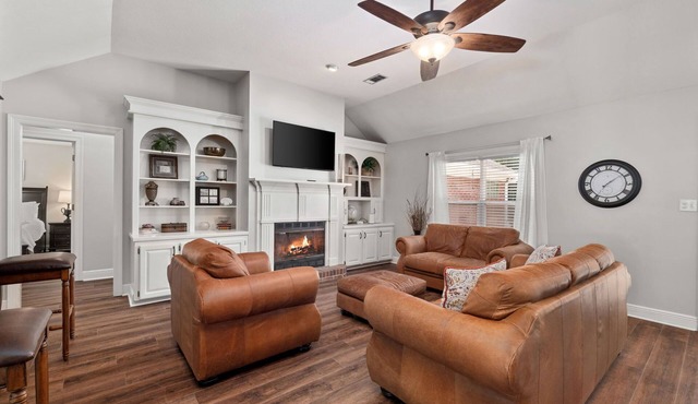 The Summer Place House/4 Bed 2 Bath/The Perfect Home Away From Home