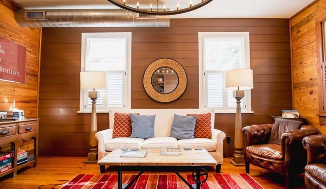 The Sumter Suite- Private, Luxury Apartment Downtown Charleston