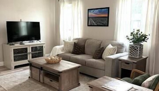 The Sunset Cottage - Wyoming by Primo Management Group