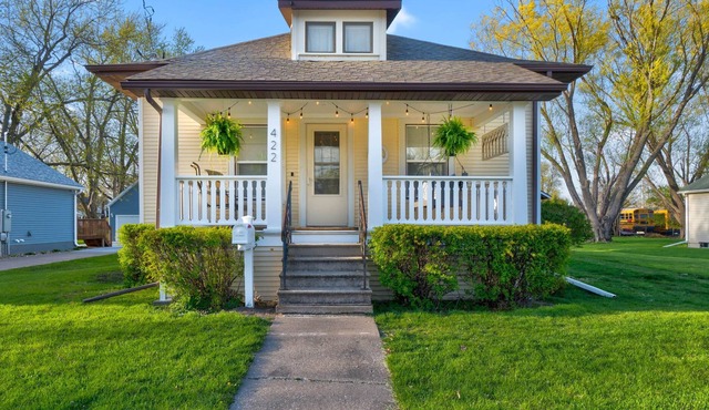 The Sunshine Bungalow