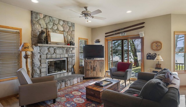 The Sweet Seclusion Cottage with 100 feet of Private frontage Pickerel Lake!