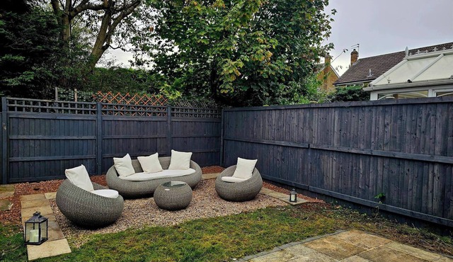 The Sweetbriar Cottage3 bedroom house in Leeds