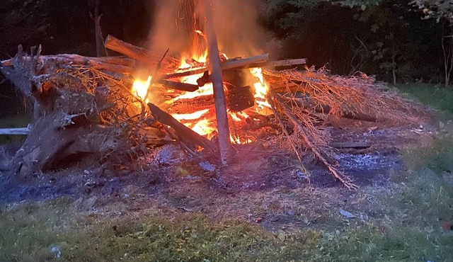 The “Sword” Den Skiers Getaway on the Cheap