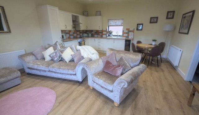 The Tack Room with Hot Tub