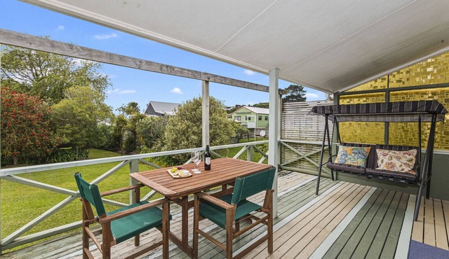 The Taranui Cottage - Mangawhai Heads Holiday Home