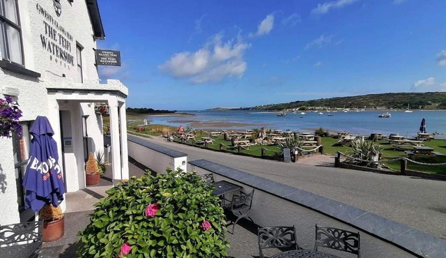 The Teifi Waterside Hotel