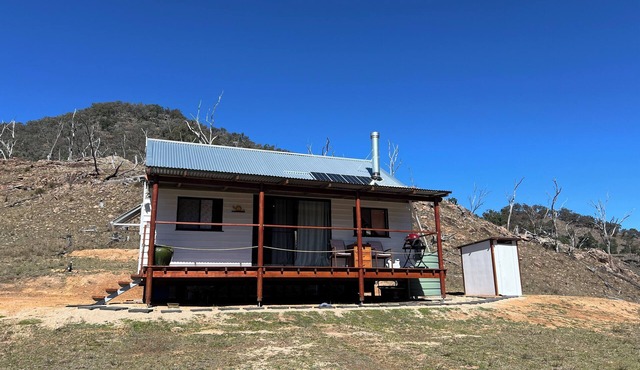 The Tenterfield Goat Housen3000acres with frontage to the Mole/Deepwater rivers.