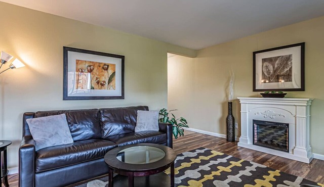 the Terrace, Best Area Jacuzzi Bathtub 2 baths, WD