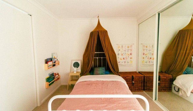 The Terracotta Palace - Stylish 3 Bedrooms in Rye