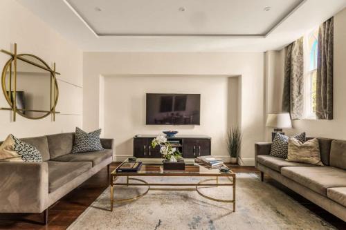 The Theodore A Stylish Stay