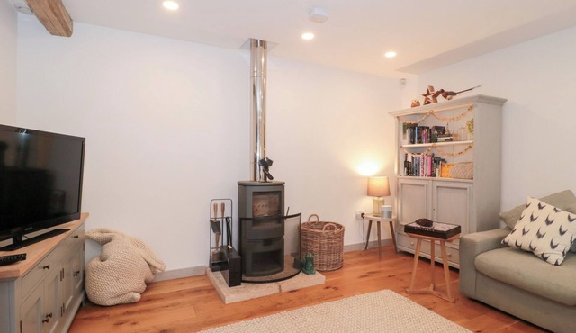 THE THRESHING BARN, family friendly in Churchill, Oxfordshire