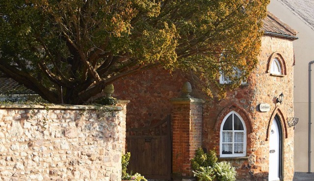 The Toll House is a unique holiday cottage with a history dating back to the 18th Century.