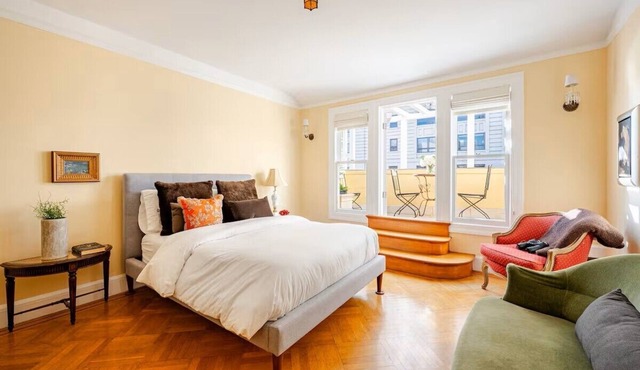 The Tony Bennett Suite, with private balcony, atop of Nob Hill