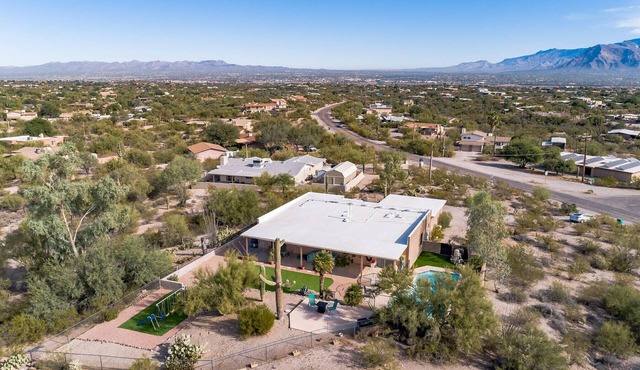 The Tortolita House on 1.2 acres - 3 min from the Sweetwater Preserve!