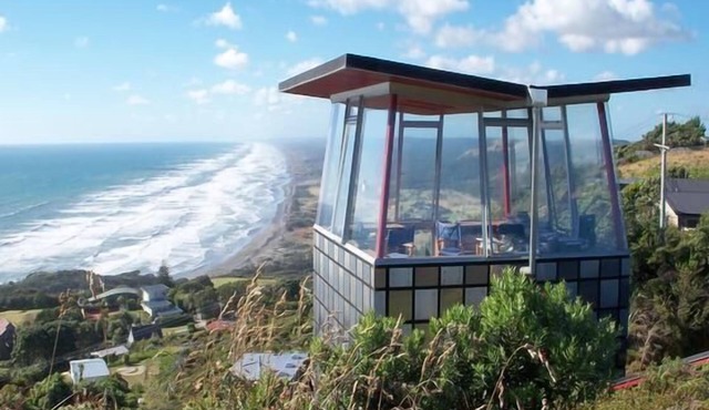 The Tower House, Muriwai Beach