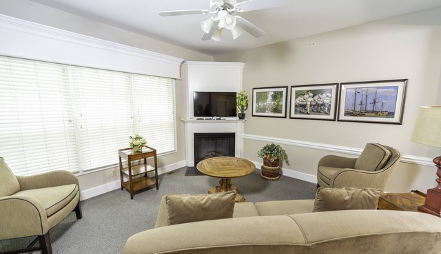 The Townes at King's Creek Resort. 4 bedrooms, 2 sunrooms, and more!