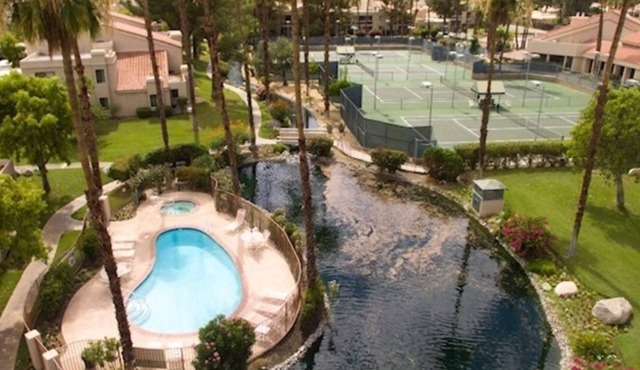 The Townhouse @ Canyon Shores