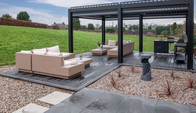 The Tractor Shed - Luxury Cottages