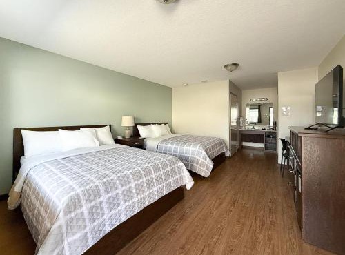 The Trail Inn - Eden Valley, MN - 315 Meeker Ave E